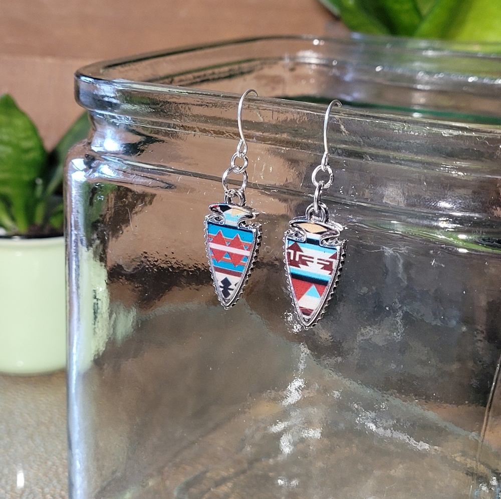🤍3/$30 Western Arrowhead Earrings